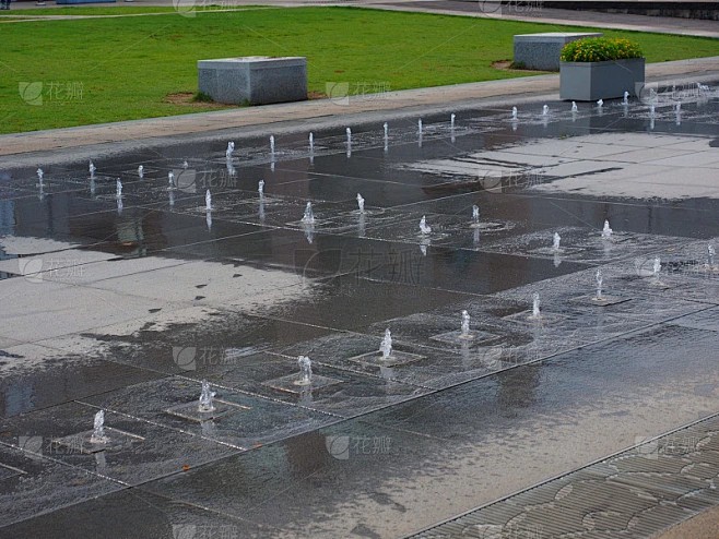 公园喷泉